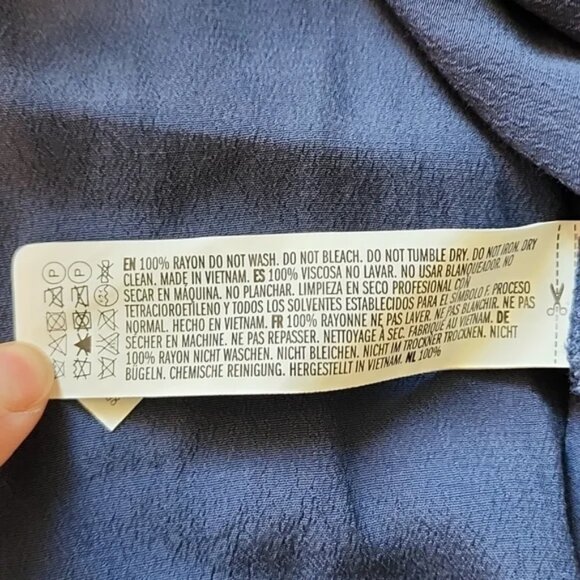 🍁 Forever 21 short sleeve Dress 🍁 - Picture 3 of 4